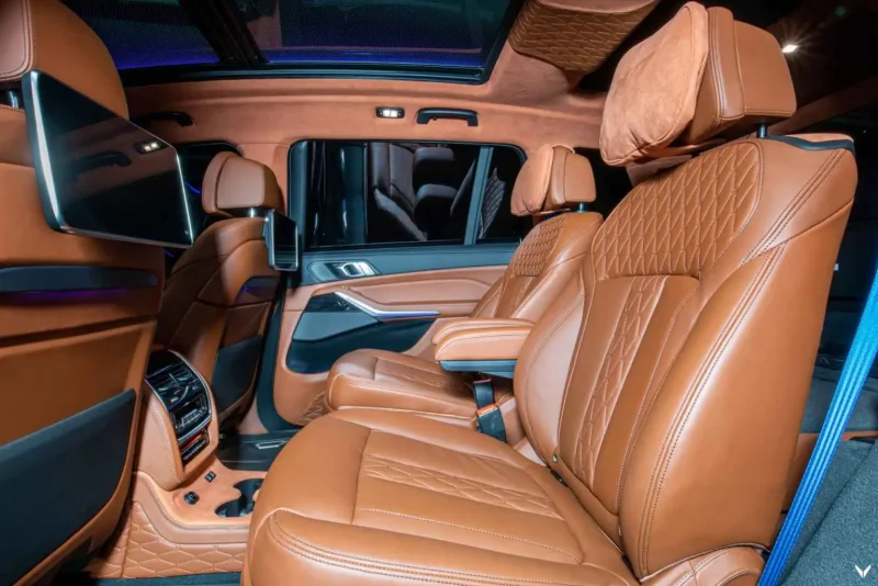 BMW x7 m50d салон