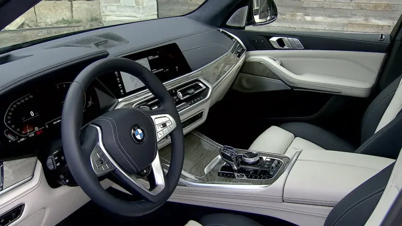 BMW x7 Interior