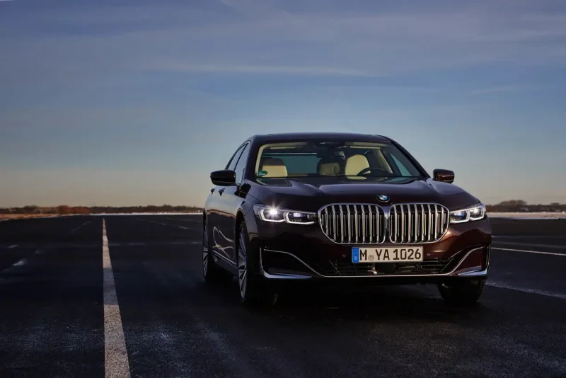 БМВ 750i XDRIVE