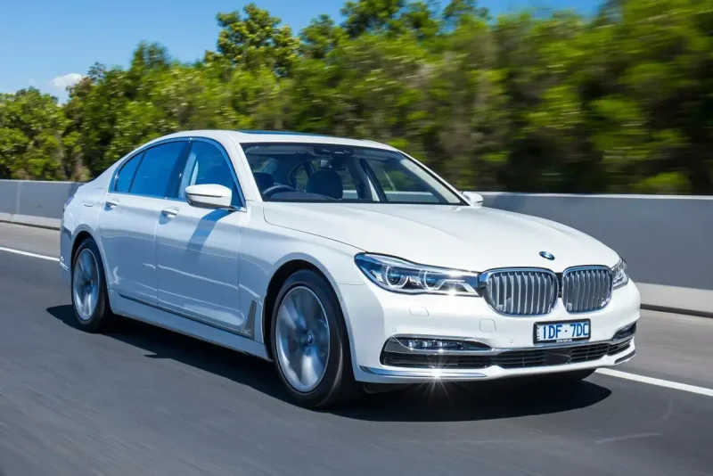 BMW 7 2021