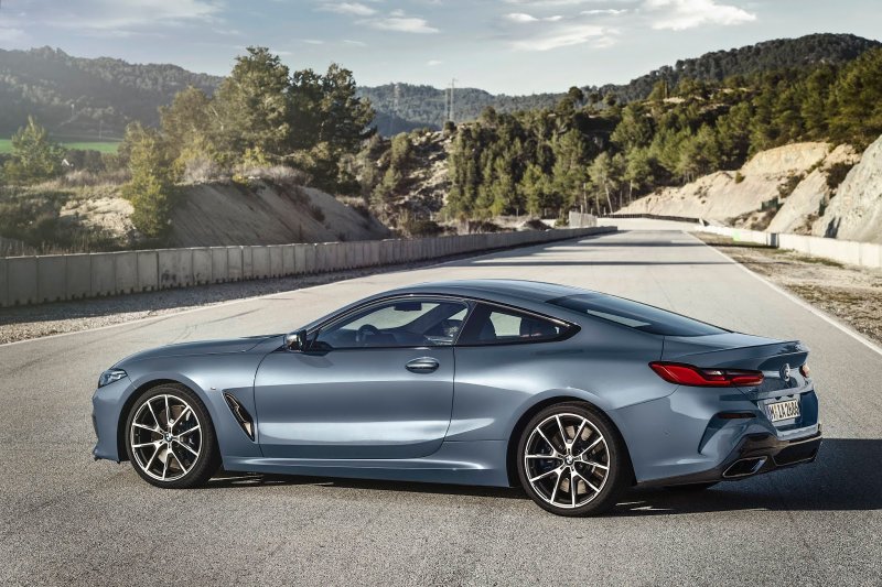 BMW 8 Coupe