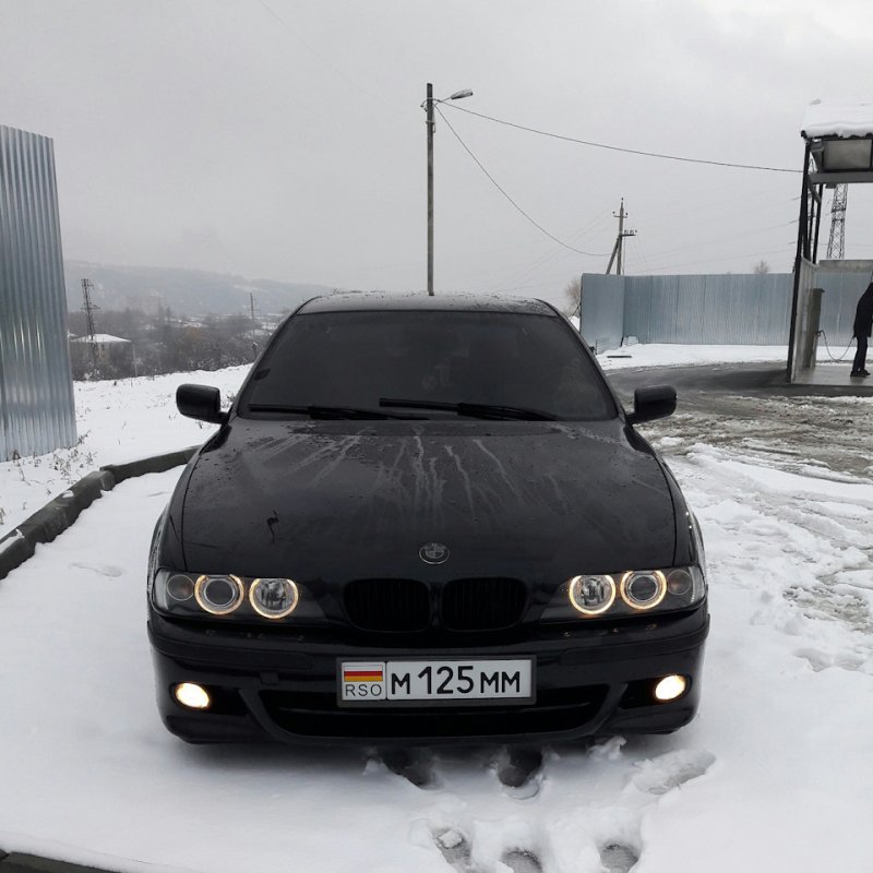 БМВ х5 с номерами 666