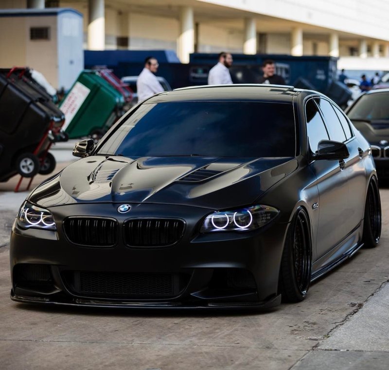BMW m5 e60 Black
