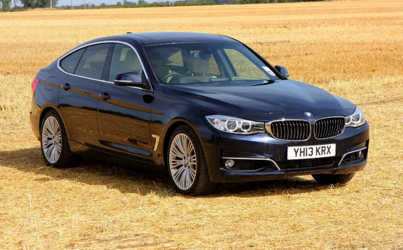 BMW 330i 2021