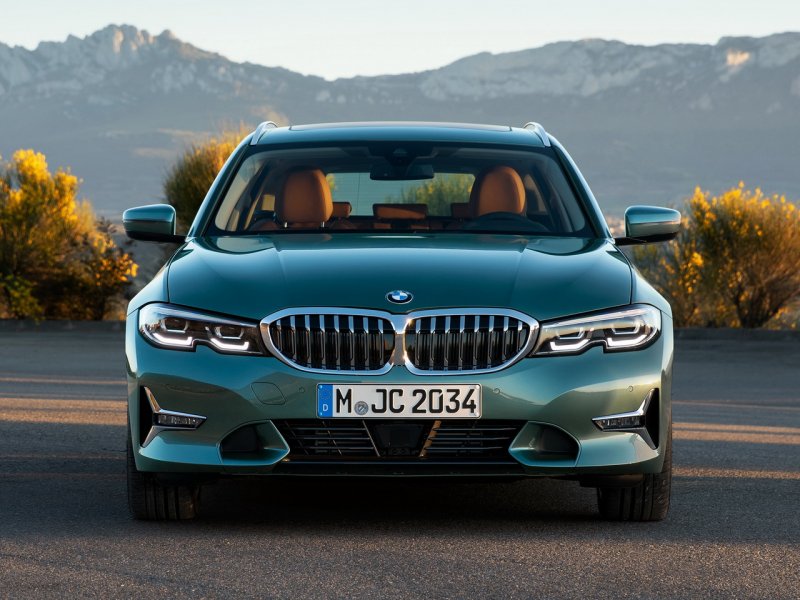 BMW 3 новая