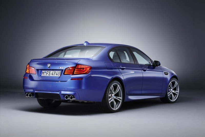 BMW m5 f10 2012