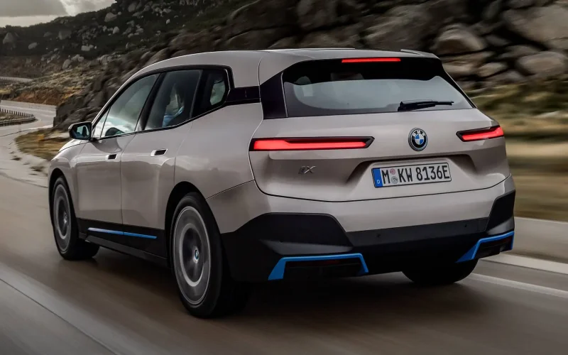 BMW IX 2021
