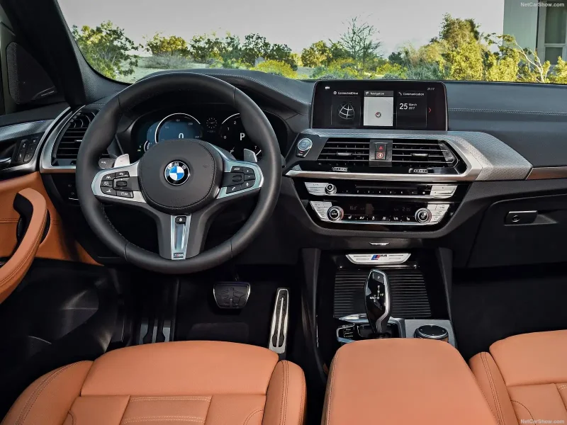 BMW x3 2022 салон