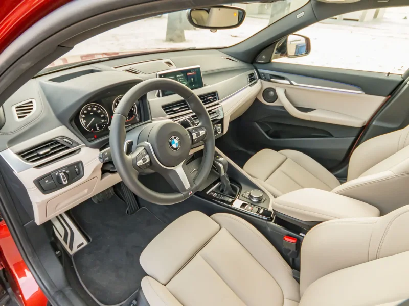 BMW x2 белый салон