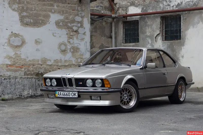 BMW e24 акула