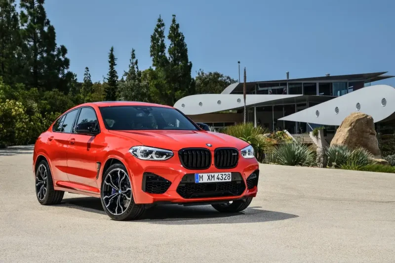 BMW x4 2021 черная