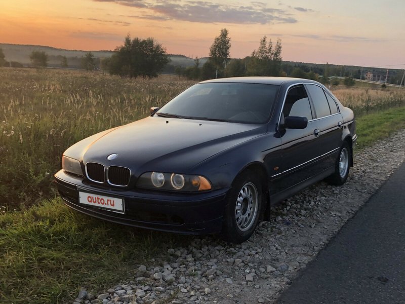 БМВ е39 520i