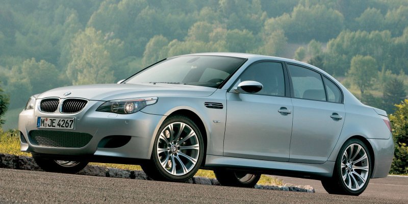 BMW m5 2010
