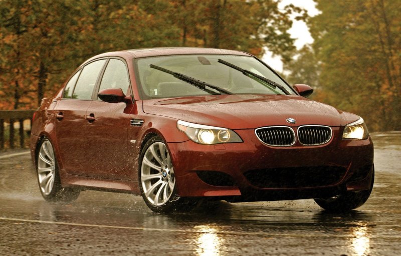 BMW м5 e60