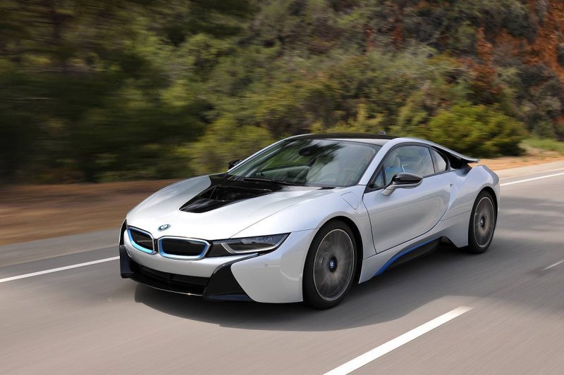 BMW i8 Coupe 2018 sportscar