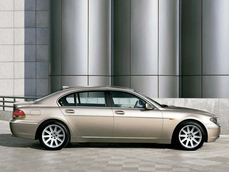 BMW 7 e65