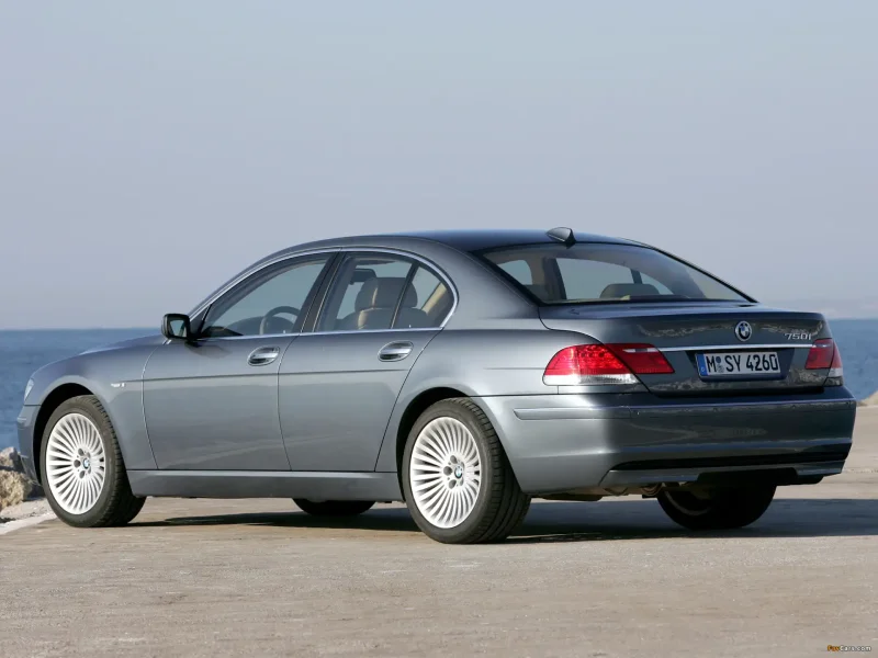 BMW e66 750