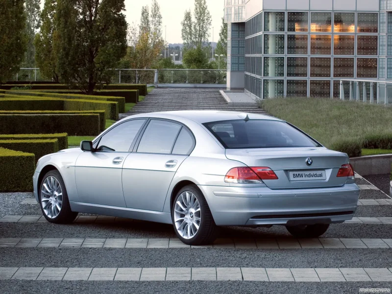BMW 7 e65 e66