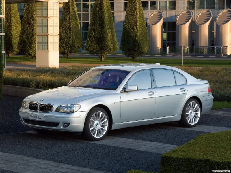 BMW 7 e65