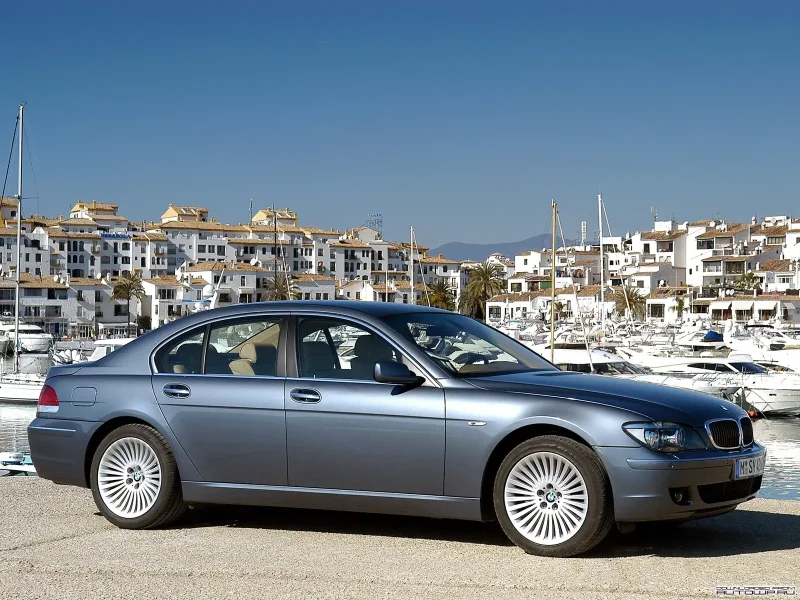 BMW 7 e65