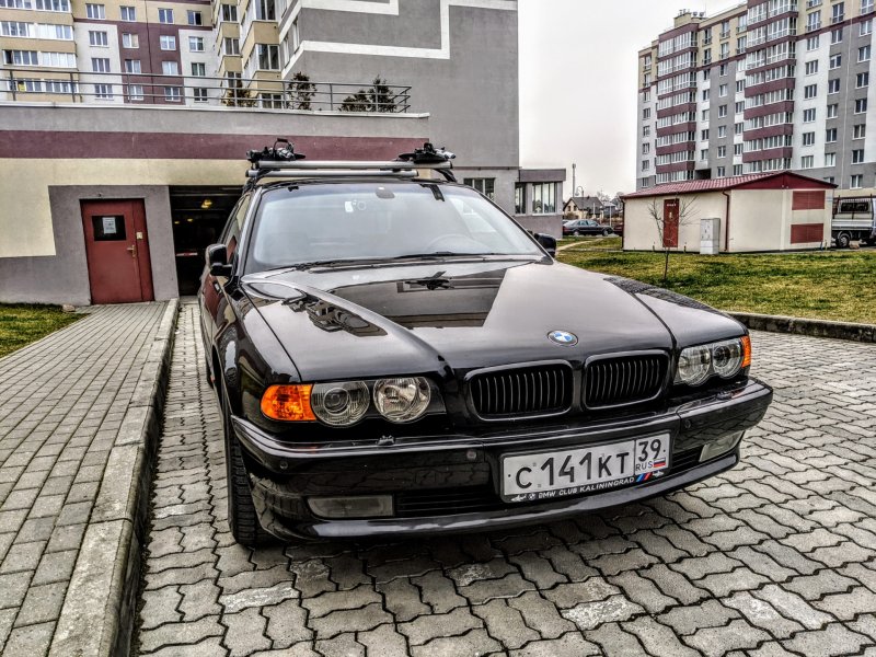 BMW e38 Colors