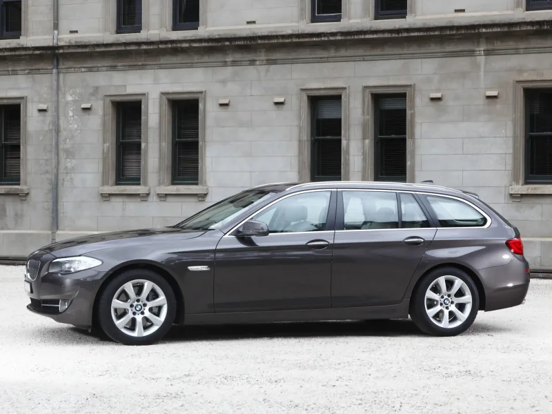 BMW 5 Touring 2011