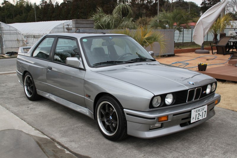 BMW M 1990