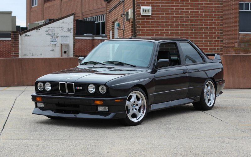 BMW M 1990