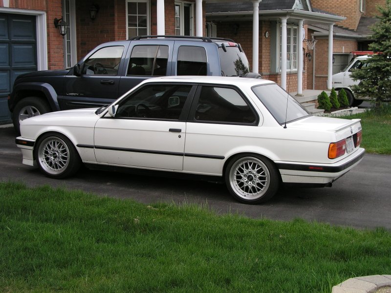 BMW 318i 1990