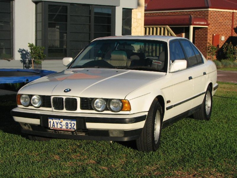BMW 5 1990