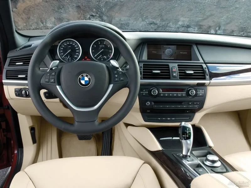 BMW x6 e71 салон