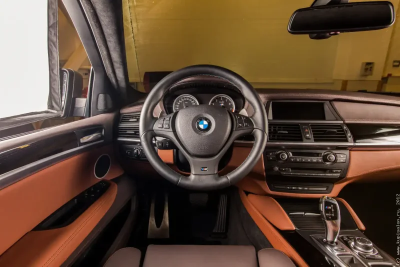 BMW x6 2017 салон