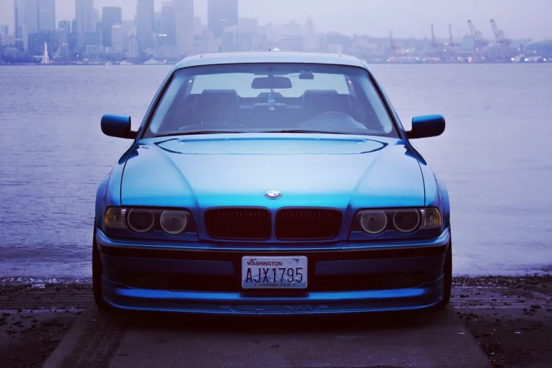 BMW 5 e38