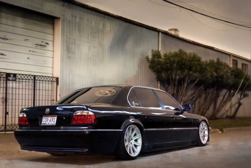 BMW e38 стенс
