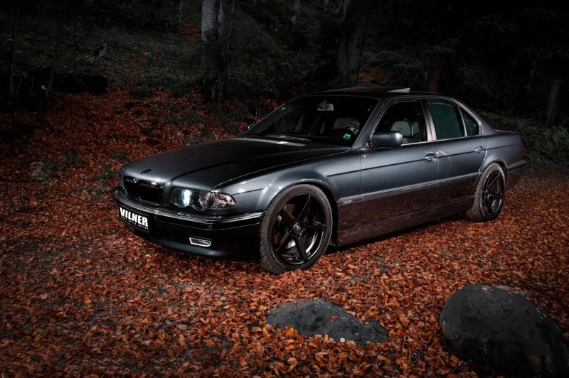 BMW 750 e38