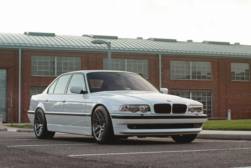 BMW m7 e38 750i