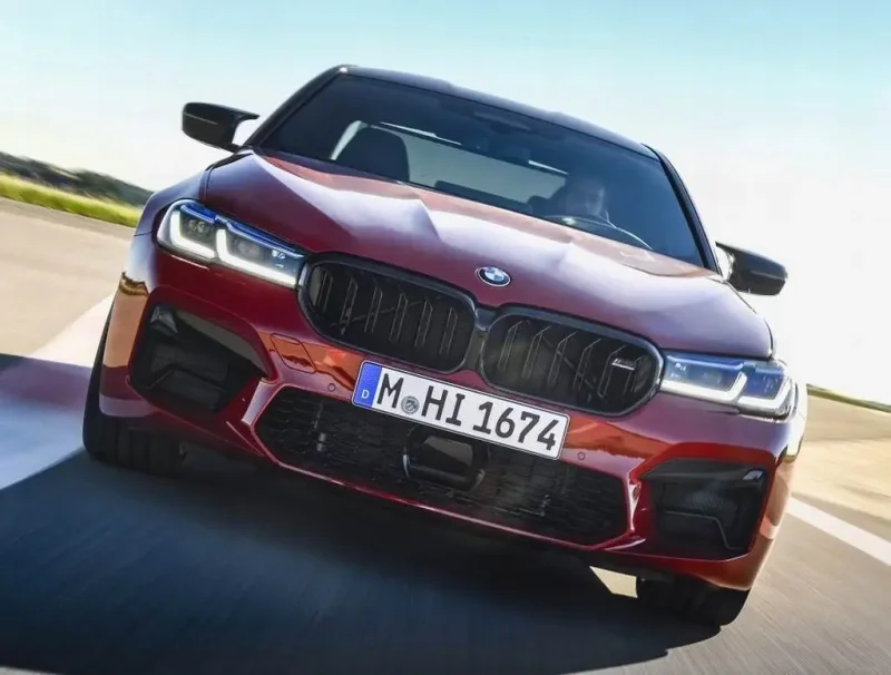 БМВ m5 Competition 2022