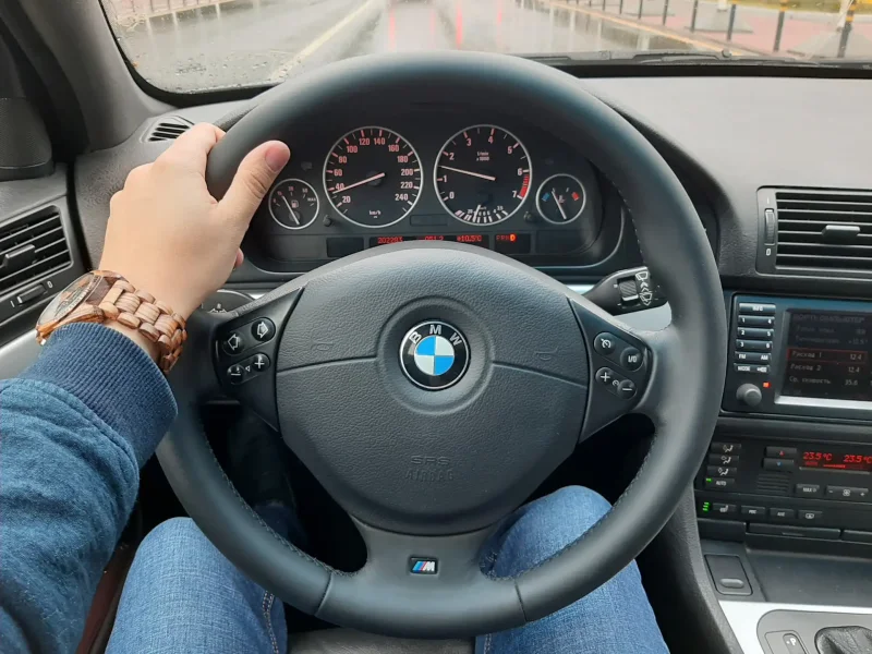 BMW x7 за рулем
