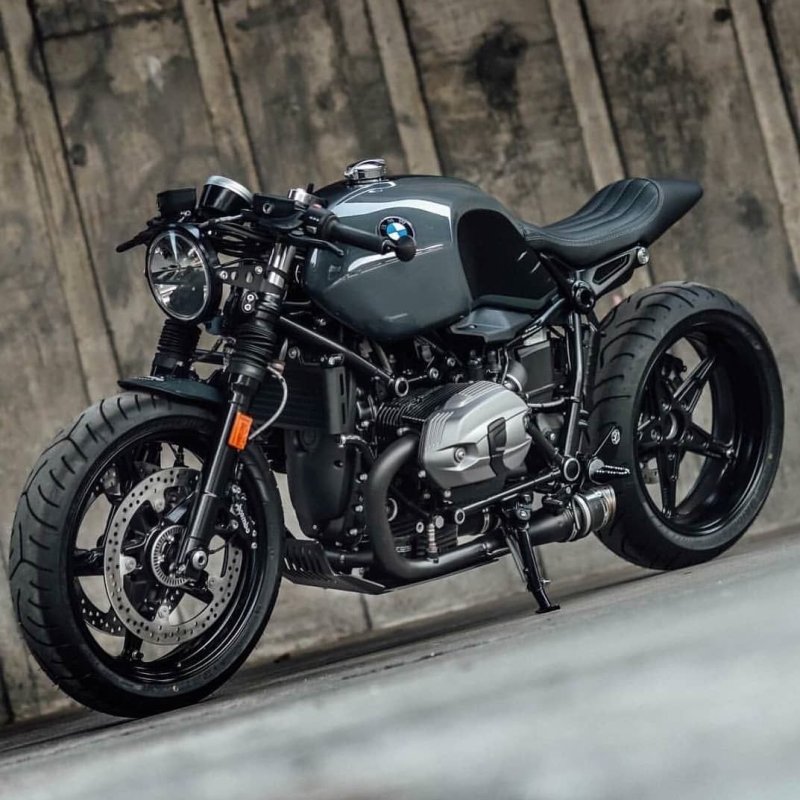 Мотоцикл BMW k100 Cafe Racer