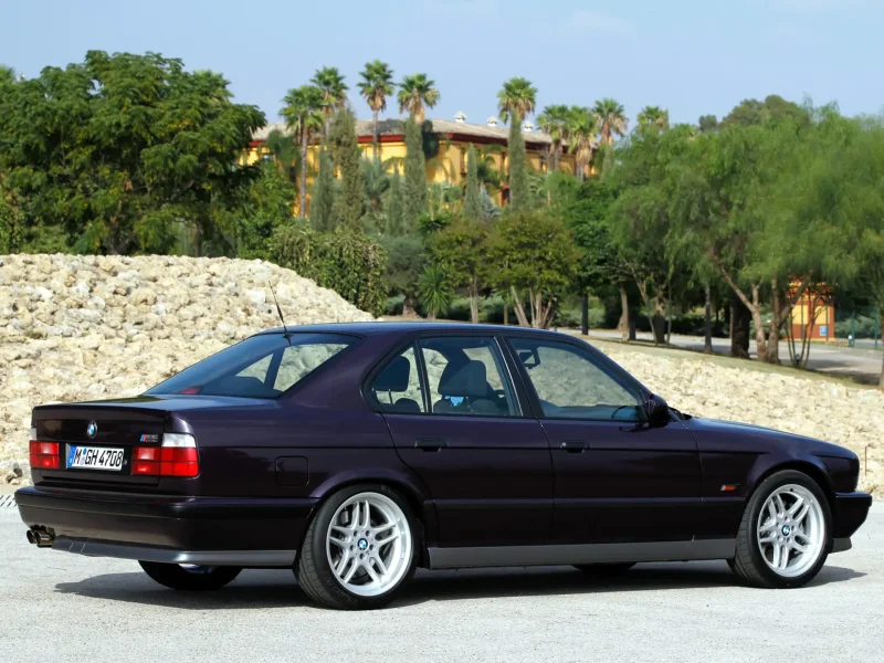 BMW 5 e34