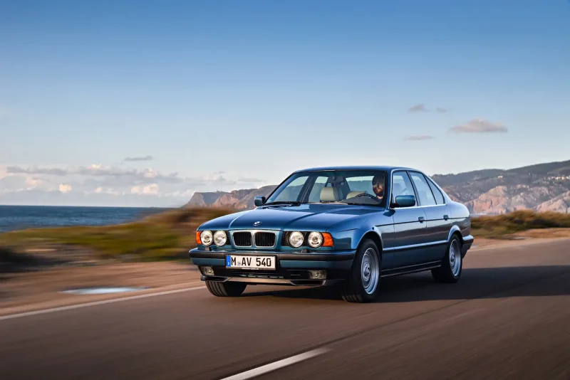 BMW 5 Series (e34)