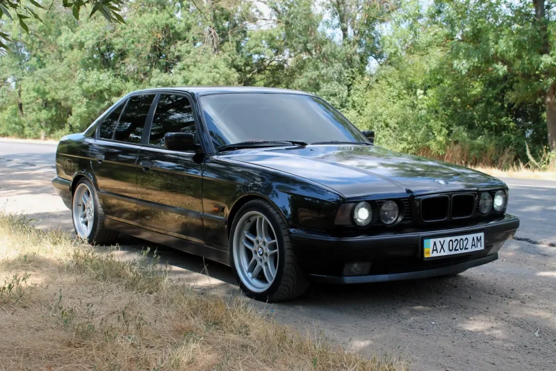 BMW 5 e34