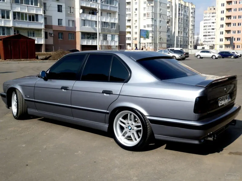БМВ е34 м