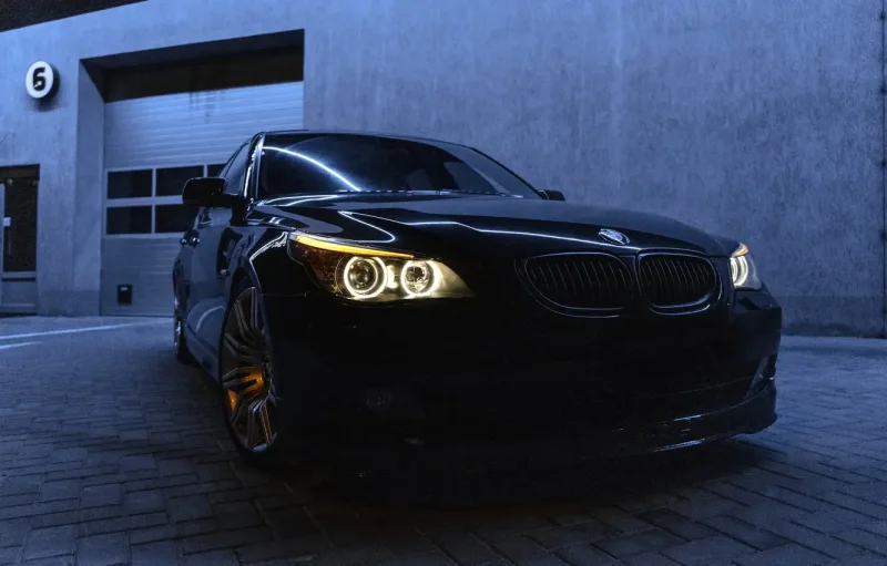 BMW 5 e60 Black