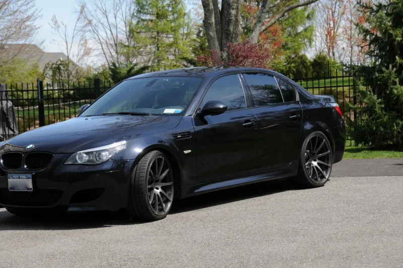 BMW 5 e60 Black