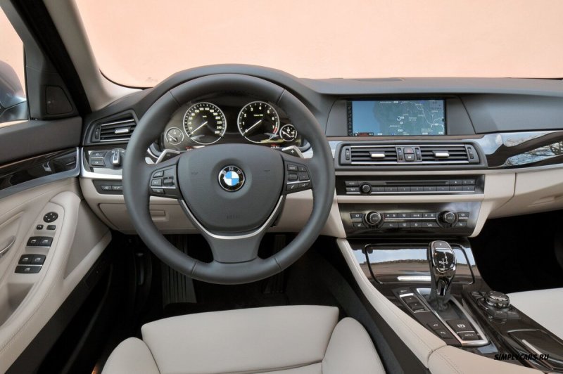 BMW 5 Series f10 салон