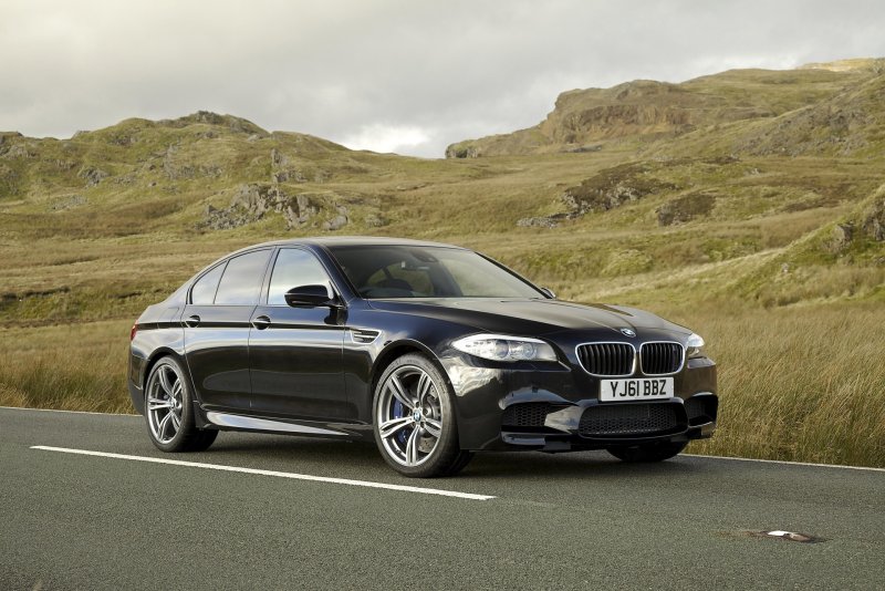 BMW m5 f10 2012