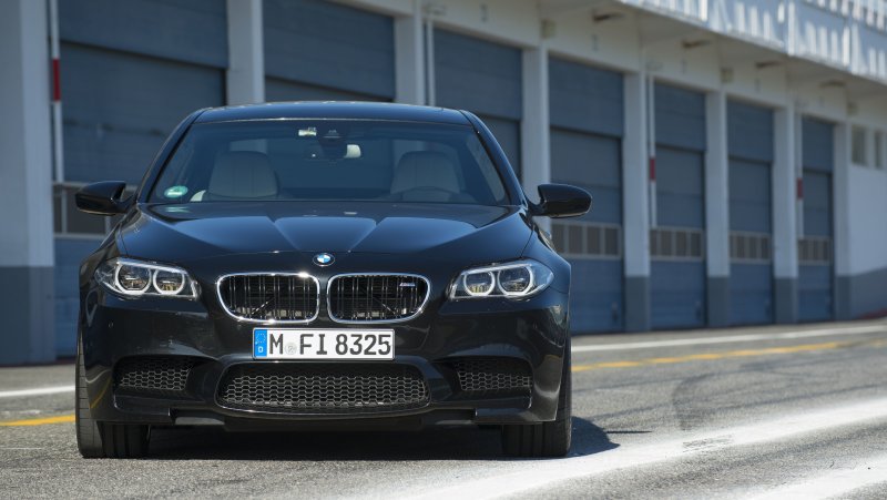 BMW m5 f10 2014