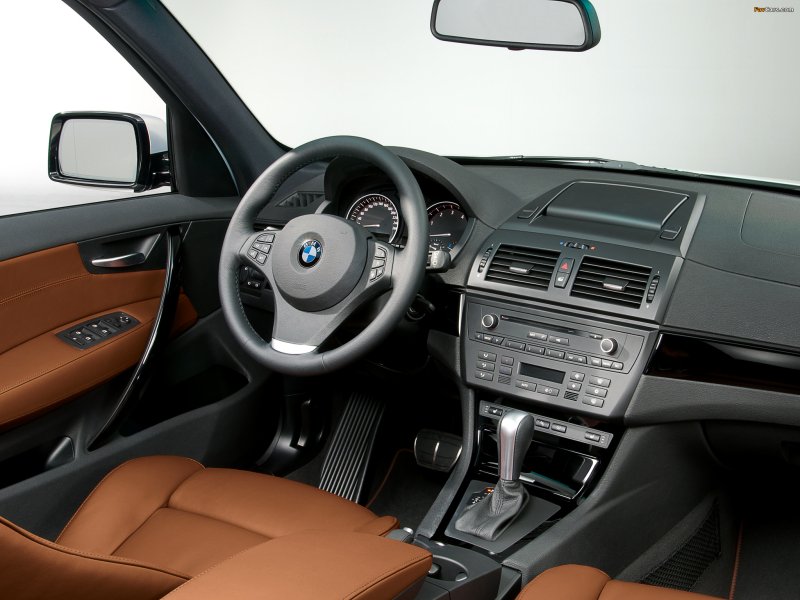 BMW x3 e83 Interior