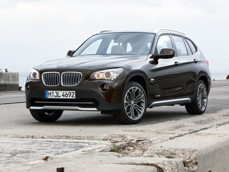 BMW x1 28i